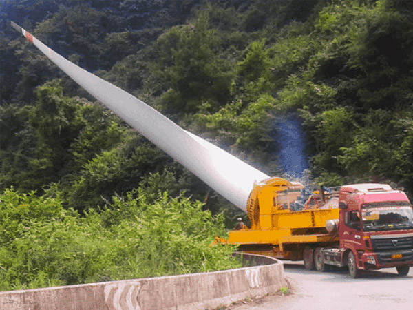 Wind blade transporter